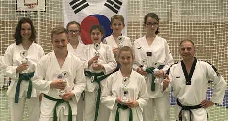 Groer Erfolg fr die Taekwondo-Supersonics aus Wallmenroth