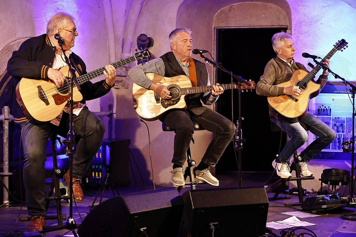 Simply Unplugged  (von links): Horst Friedrich, Peter Spang und Eddie Gimler - begeisterten die Zuhrer in Rommersdorf. Foto: Wolfgang Hartmann