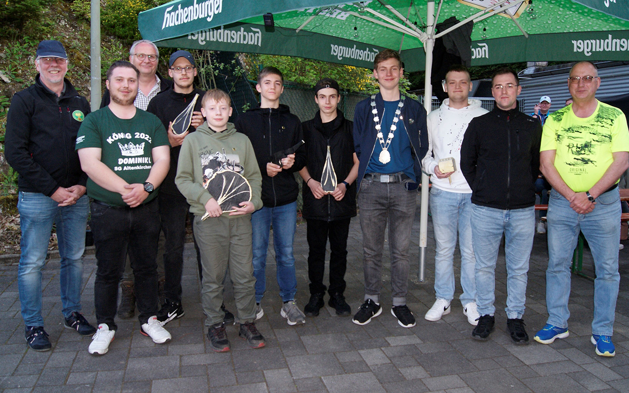 Wandertag und Jugendvogelschieen bei der Altenkirchener Schtzengesellschaft