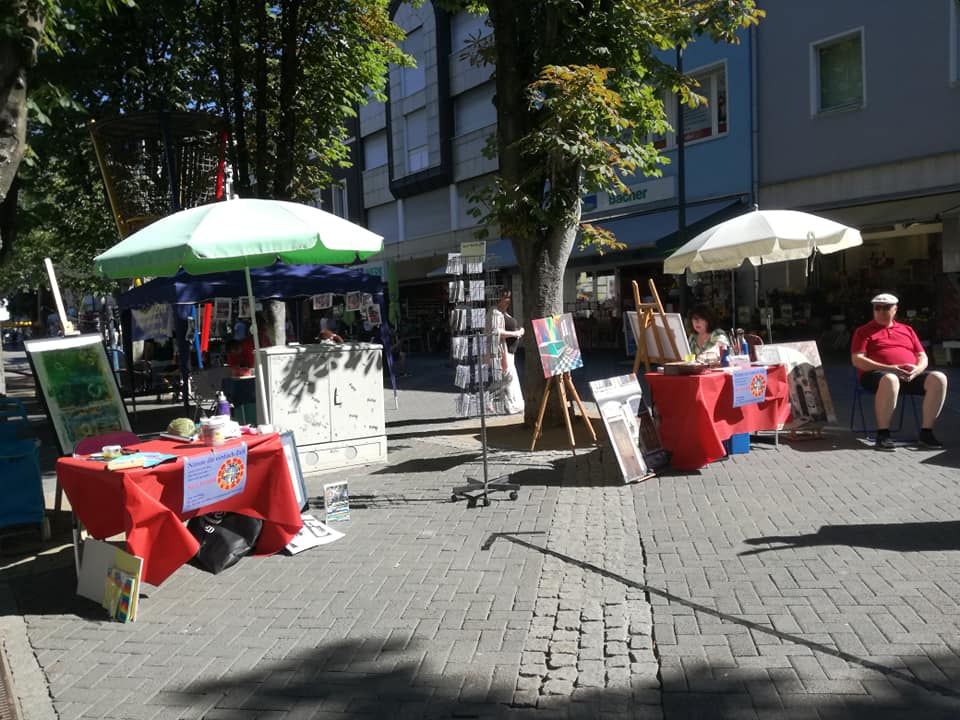 "Kunst unter Bumen: Kultu(h)r auf dem Luisenplatz  