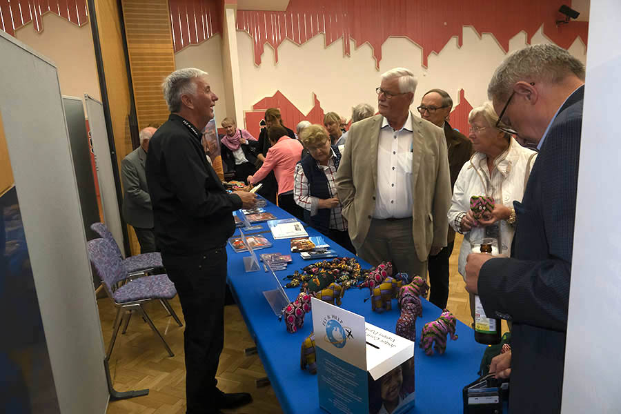 Whrend der Pause war der Souveniershop geffenet. Archivfoto: Kuriere