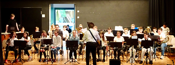 Das Schulorchester "MDR+ Live" in Koblenz. Foto: Schule