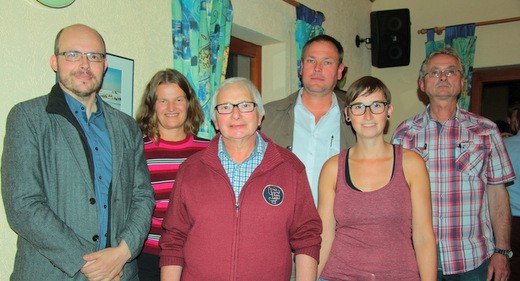 Die "Projektleiter": (von links) Jrgen Greis, Claudia Siebeck, Otmar Orfgen, Kim Wortelkamp, Anne Birkenbeul und Max Weller. (Foto: Verbandsgemeindeverwaltung Altenkirchen)