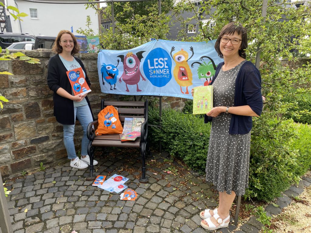 Vorfreude auf den Lesesommer bei den Bchereimitarbeiterinnen. Foto: privat