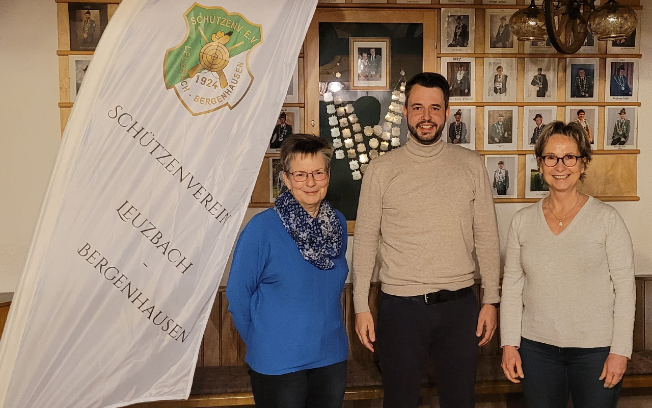  V. l. n. r.: Christa Griffel, Alexander Roth und Alexandra Euteneuer. (Foto: Schtzenverein)