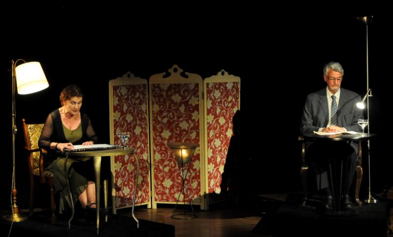 Rita Krock und Michael Musil lesen Liebesbriefe. Foto: Uwe Schaar