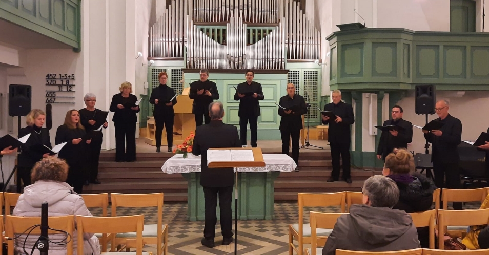 Der Kammerchor Betzdorf singt fr den Frieden in der Ukraine
