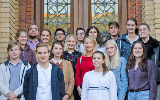 Im Wintersemester 2018/2019 haben die ersten 25 Studierenden des neuen Studiengangs Humanmedizin Bonn-Siegen ihr Studium an der Universitt Bonn begonnen. (Foto: privat)