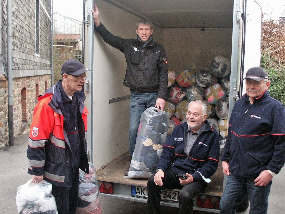 Malteser-Hilfstransport auf dem Weg von Wissen nach Rumnien
