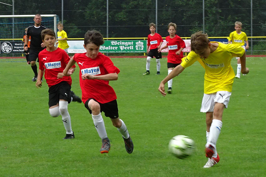 Spielszene aus dem Spiel um den 3.Platz. Fotos: Willi Simon