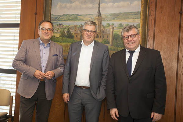 Von links: Bernd Weidenbach, Hanspeter Faas und Michael Mahlert. Geh es nach ihnen, dann hat das untere Mittelrheintal bald ein eigenes Markenzeichen. Foto: Wolfgang Tischler