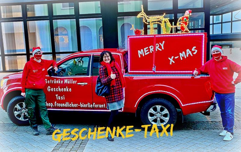 Mulis Weihnachts-Taxi bringt Freude ins Haus