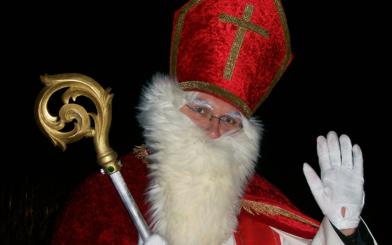 Der Nikolaus hat sein Kommen angekndigt. (Symbolbild: Soemer/Pixelio)