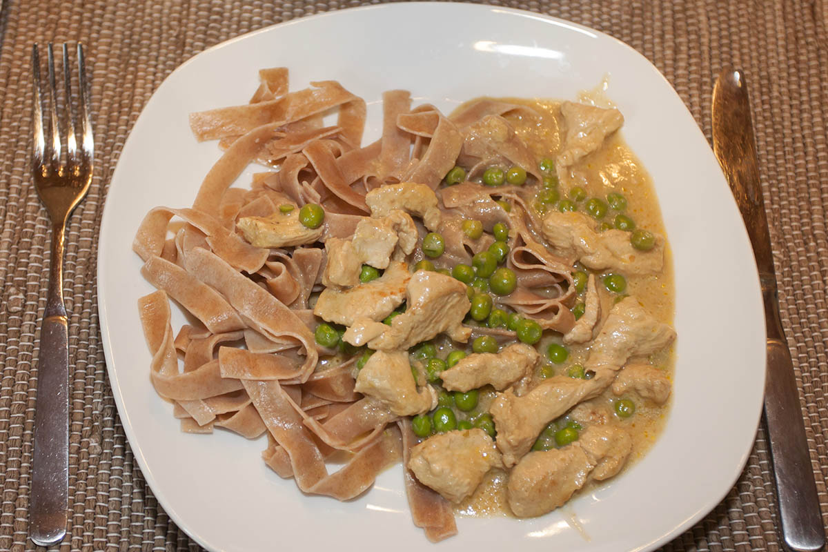 Westerwlder Rezepte: Putengeschnetzeltes mit Dinkel-Vollkorn-Nudeln