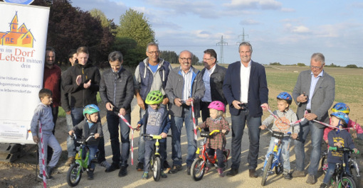 Nun knnen Radfahrer und Fugnger gefahrlos von Obererbach nach Hundsangen kommen. (Foto: kdh) 