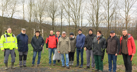 In Zusammenarbeit mit der Unteren Naturschutzbehrde Altenkirchen hat die Ortsgemeinde Pracht einen Obstbaumschnittkurs durchgefhrt. (Foto: Ortsgemeinde Pracht) 