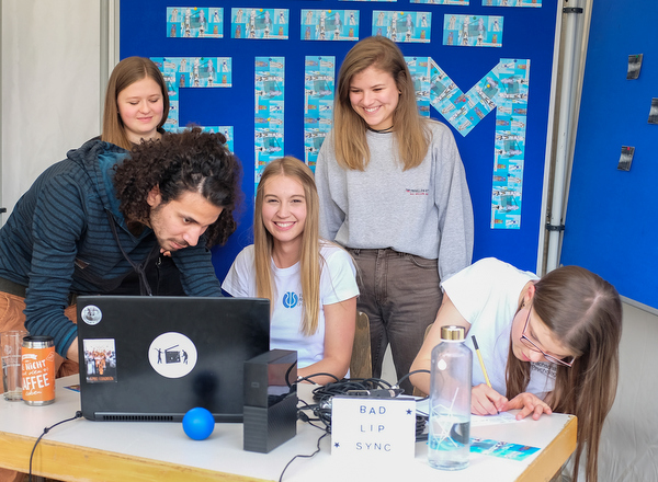 Offene Uni 2019: An fast 40 Stnden gewhrten Forschende, Studierende und Beschftigte Einblick in ihre Arbeit. (Foto: Uni Siegen)