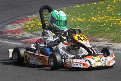 Pablo Kramer fhrt beim ADAC Kart-Cup Rennen auf Platz 2