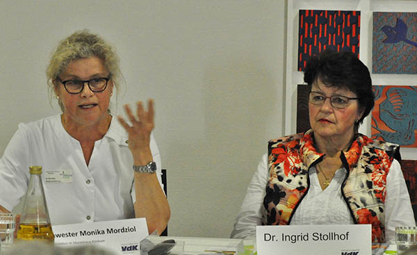 Die beiden Referentinnen beim VdK-Kreisfrauentag 2018: Schwester Monika Mordziol (links) und Dr. med. Ingrid Stollhoff (rechts). Foto: privat