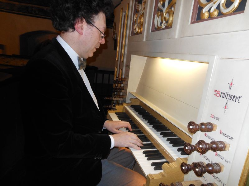 Paolo Springhetti an der Orgel. Foto: Veranstalter