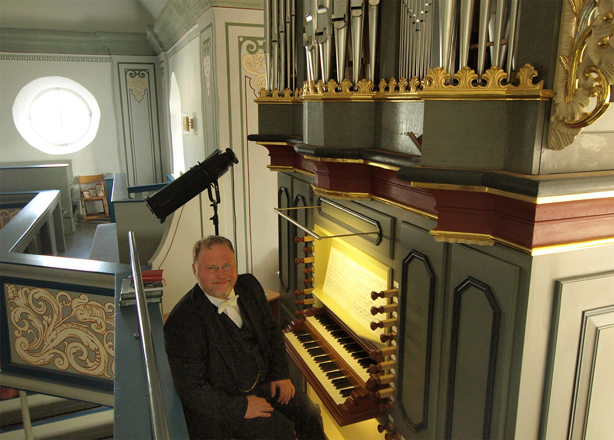 Dekanatskantor Jens Schawaller lud ein zur 52. Orgelmusik im Gespräch