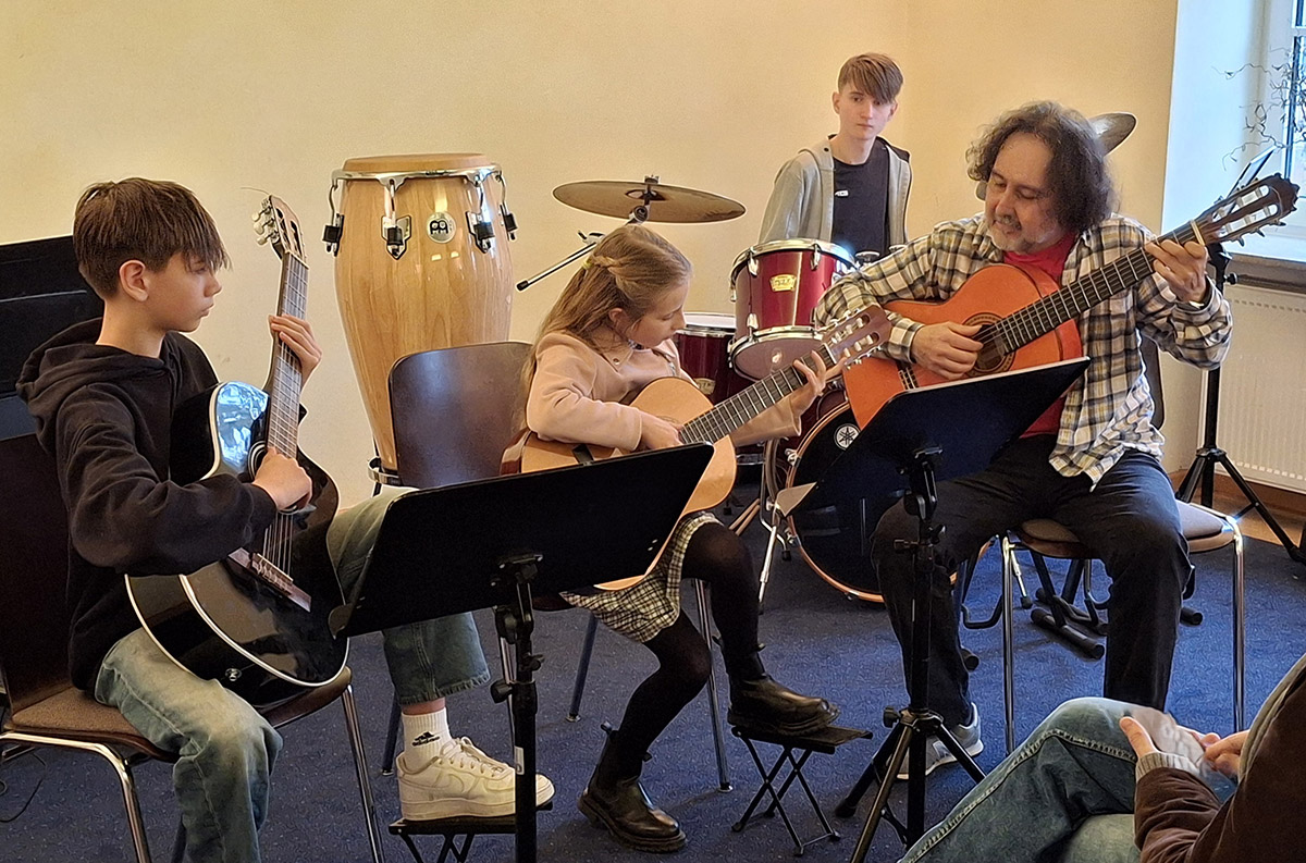 Musikschule Klanglabor-k: Groes Sommerfest in Schnstein feiert neues Konzept