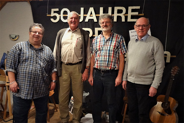 Bei der 50-Jahrfeier des SPD Ortsvereins hatte der Vorstand noch gut lachen, jetzt droht den „Sozis“ im südlichsten Westerwald das Aus. Foto: SPD 