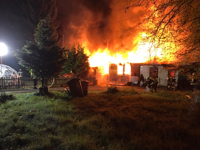 Wochenendhaus in Pottum geriet in Vollbrand