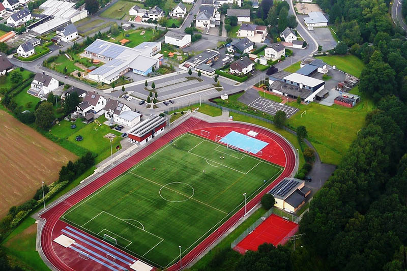 Luftbildaufnahme Stadion Puderbach von 2017. Fotos: Dietrich Rockenfeller