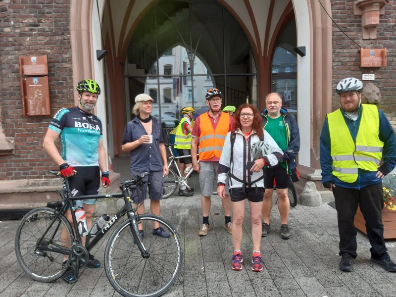 Mitglieder von Bndnis 90/ Die Grnen nahmen an der Befahrung teil. Foto: privat