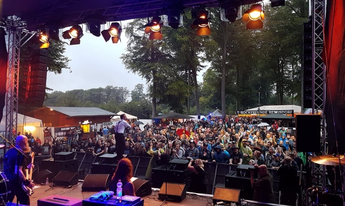 Am 29. und 30. Juli findet nach zweijhriger Corona-Pause endlich wieder das Rengsdorfer Rockfestival "Rock The Forest" auf dem Waldfestplatz Rengsdorf statt. (Foto: privat)
