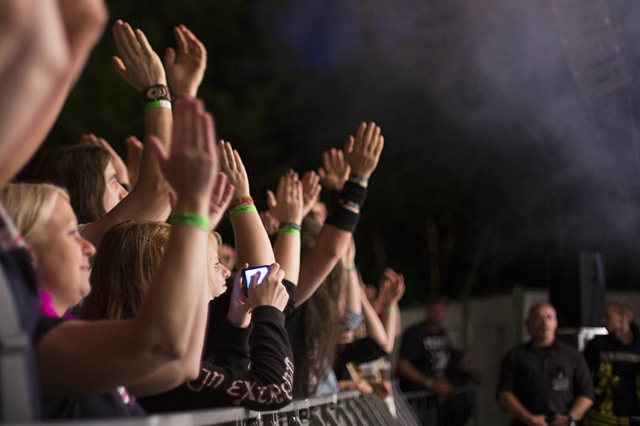 Auf dem Rockfestival in Rengsdorf herrscht immer besten Stimmung. Archivfoto: Wolfgang Tischler