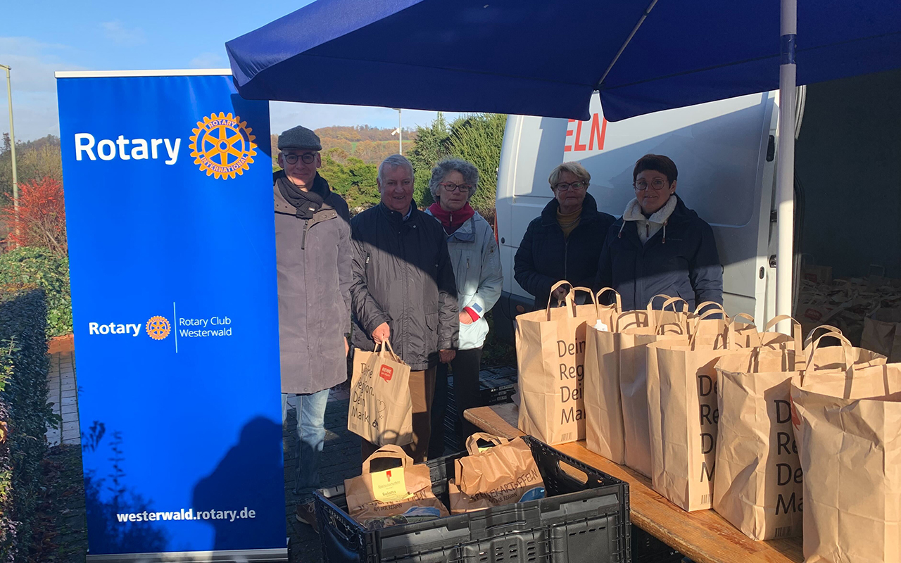 Rotary Club Westerwald beschenkt 725 Tafel-Kunden