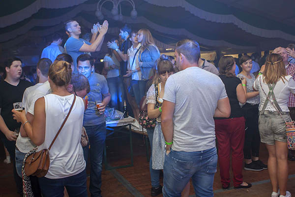 Gute Stimmung ist beim Schtzenfest wieder garantiert. Archivfoto: Wolfgang Tischler