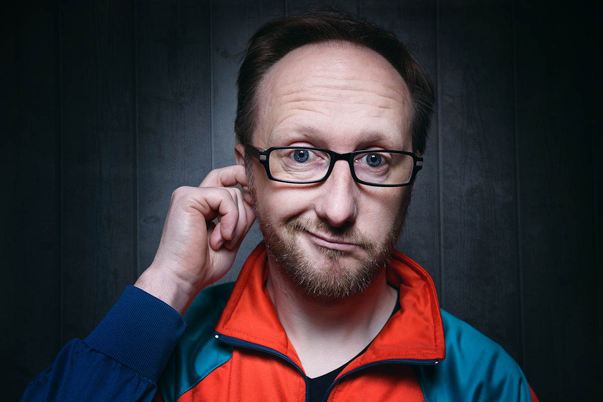 Ralf Senkel kommt mit "Der hat gesessen!" nach Waldbreitbach