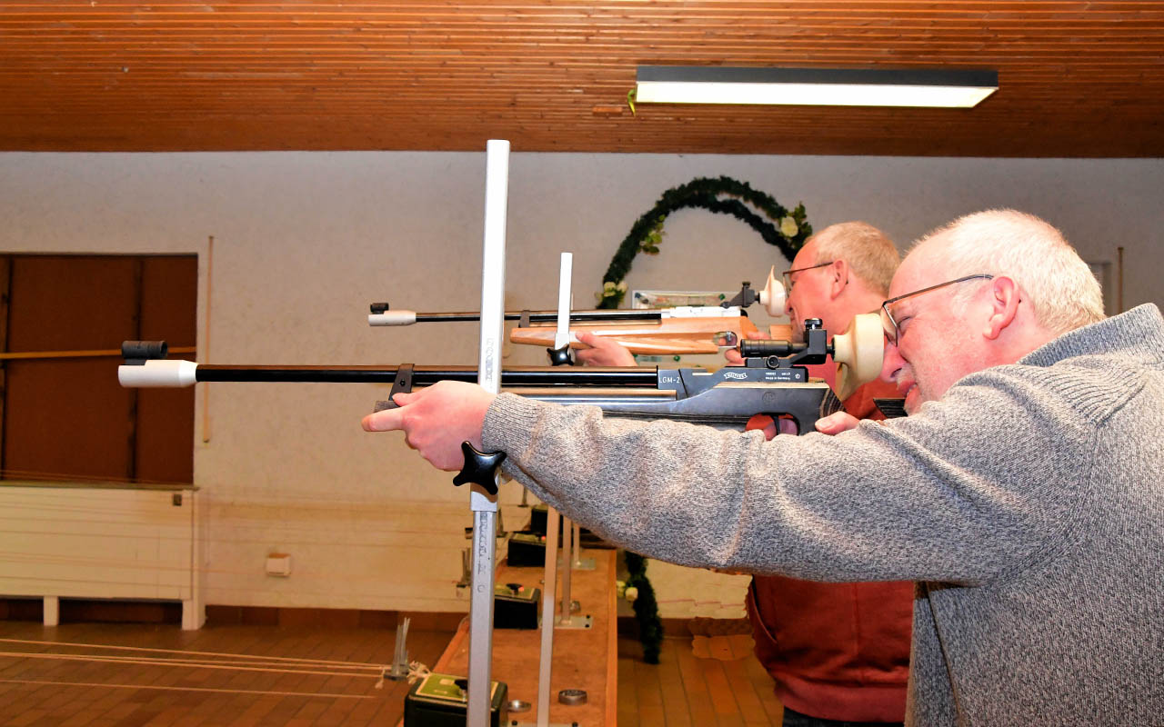 Die Gebhardshainer Sebastianer fhrten Schiewettbewerbe durch. (Foto: Schtzenverein)