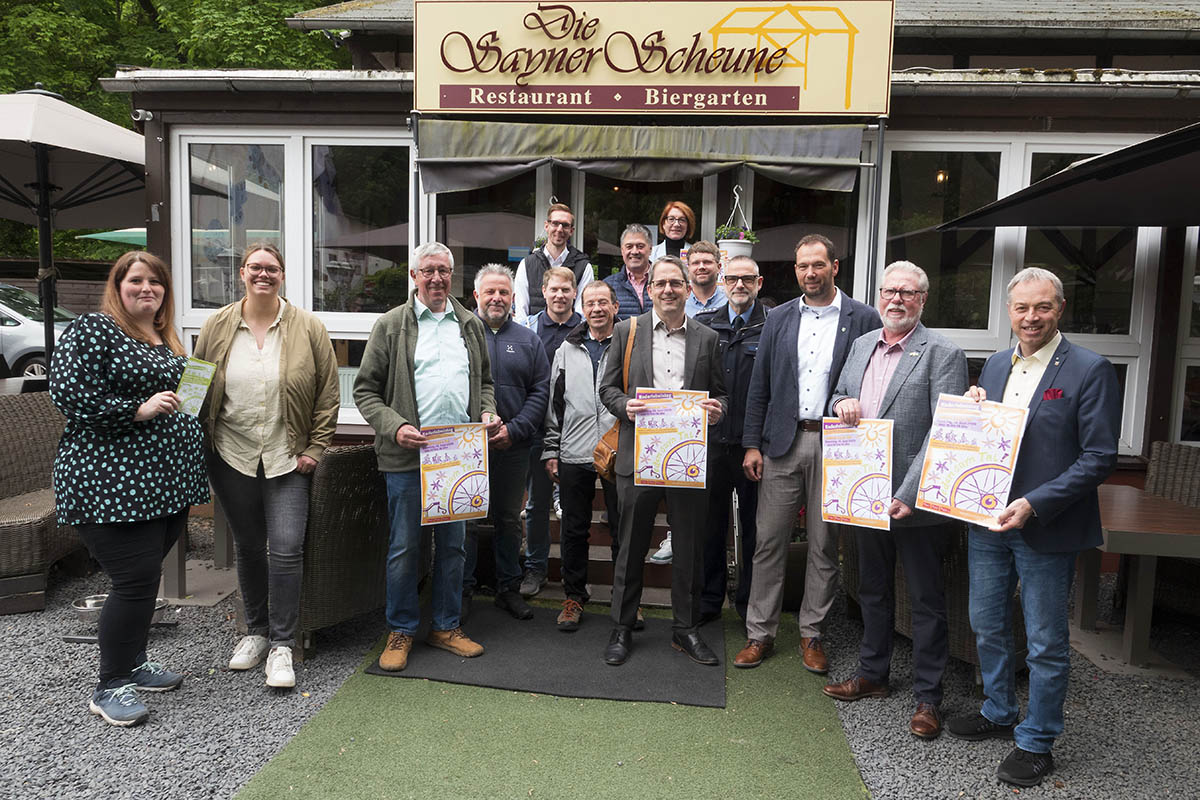 Sie stellten gemeinsam das Programm fr das Jahr 2025 vor. Foto: Wolfgang Tischler