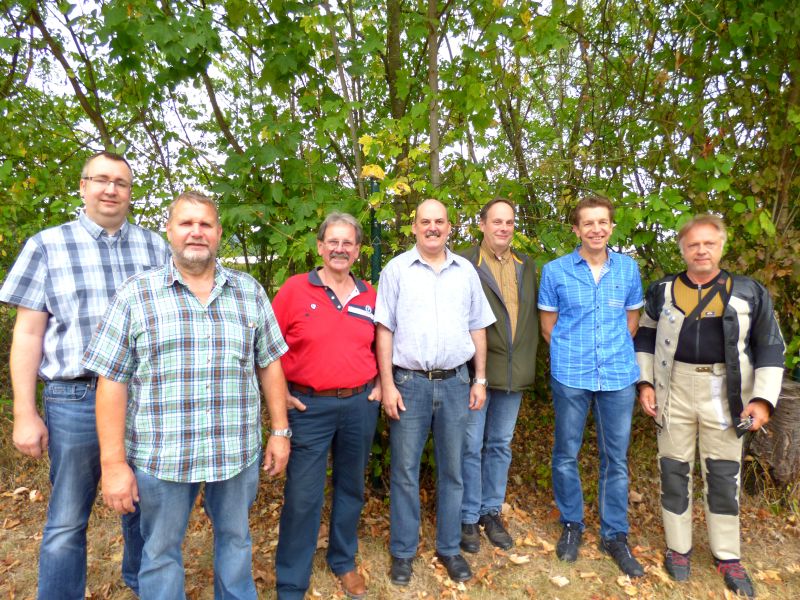 Teilnehmer der Neuwieder Schtzengesellschaft freuten sich ber ihre Erfolge (von links):
Matthias Buddenber, Heinz Grf, Wido Kopper, Peter Bahl, Stephan Blsner, Ralph Ringel und Udo Bonn. Foto: Hans Hartenfels
