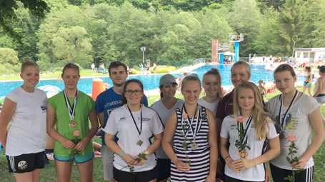 Erfolg beim 2. Internationalen Schwimmfest