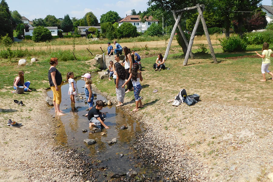 Spielen am und im Wasser macht besonders viel Spa. Fotos: wear