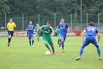 Spielszene der SG 06 Betzdorf gegen den SV Mehringen. Foto: Verein