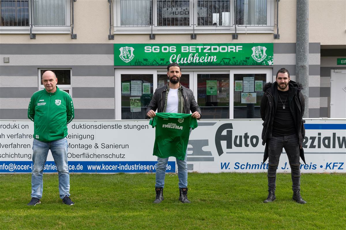 Das Trainergespann von links: Stefan Stark, Mirkan Kasikci und Ersel Sahin (Foto: Regina Brhl) 