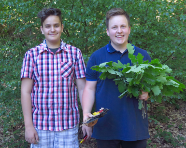 Jungschtzenknig ist Dominik Zeuner (rechts). Fotos: Verein