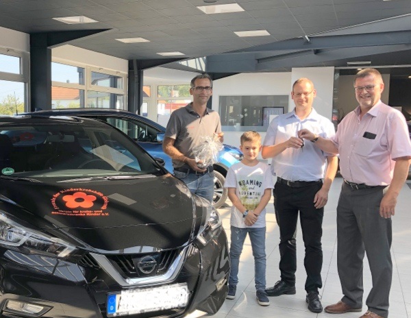 Freunde der Kinderkrebshilfe: Sven Seifen gewinnt Nissan Micra