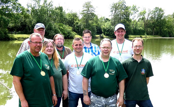 Die erfolgreichen Angler an Pfingsten 2019. (Foto: GRI)