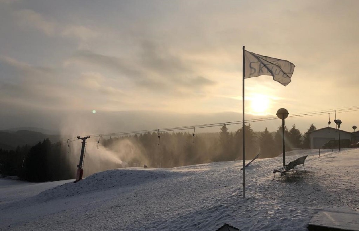 Saison-Eröffnungsparty des Ski-Club Wissen