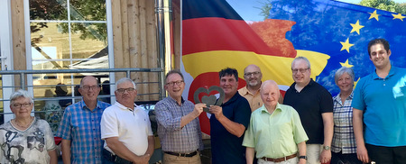 Sommerfest der CDU in Daaden: Neben einem Blick auf den Nahen Osten ging es um Fragen und Themen zur aktuellen politischen Lage in Bund, Land und Kommune. (Foto: Erwin Rddel, MdB, Wahlkreisbro)