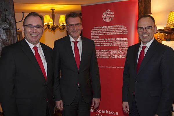 Sie prsentierten gemeinsam das Geschftsergebnis 2017. Von links: Michael Bug, Dr. Andreas Reingen und Andreas Grg. Foto: Wolfgang Tischler