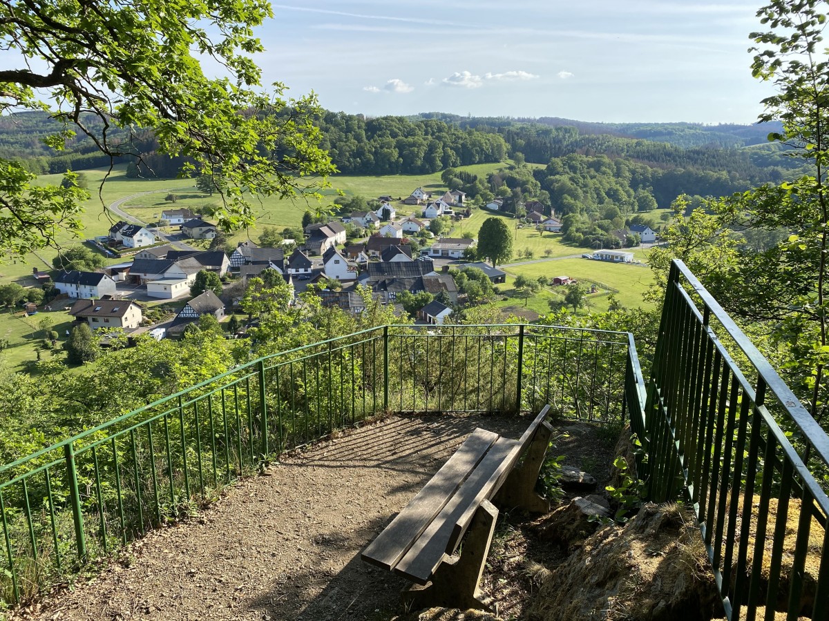 Westerwald-Tipp: Der Aussichtspunkt "Spitze Ley" bei Stein-Wingert