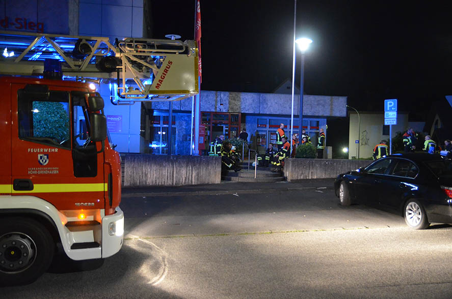 Geldautomat der Sparkasse in Hhr-Grenzhausen gesprengt